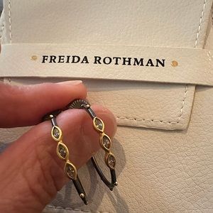 FREIDA ROTHMAN - The Perfect Oval Marquise earrings